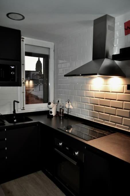 II Precioso Apartamento Con Vistas A La Catedral Salamanca Bagian luar foto